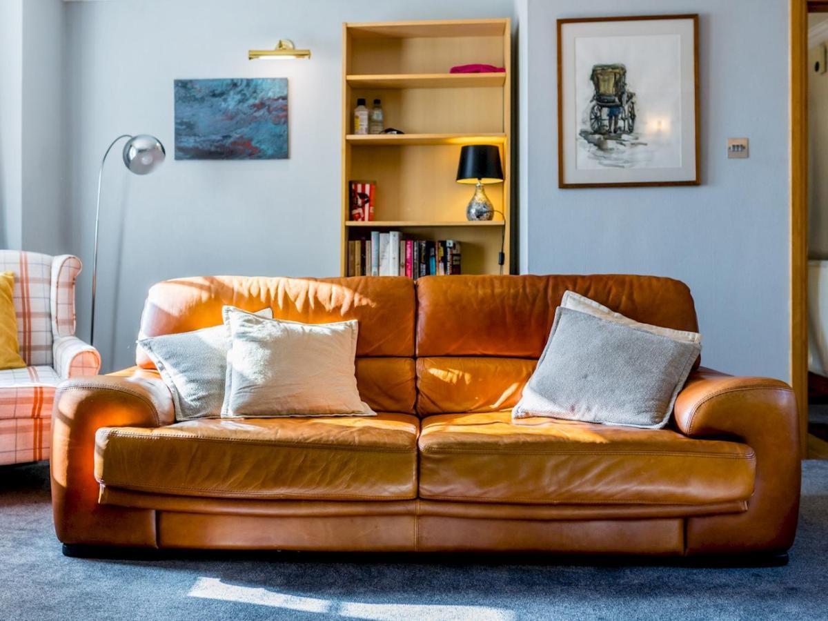 Pass The Keys Superb 3 Bedroom Cottage With Sea Views Анстрътър Екстериор снимка