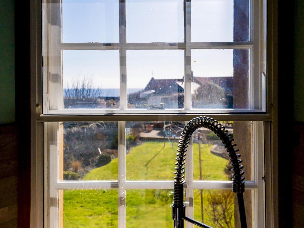 Pass The Keys Superb 3 Bedroom Cottage With Sea Views Анстрътър Екстериор снимка